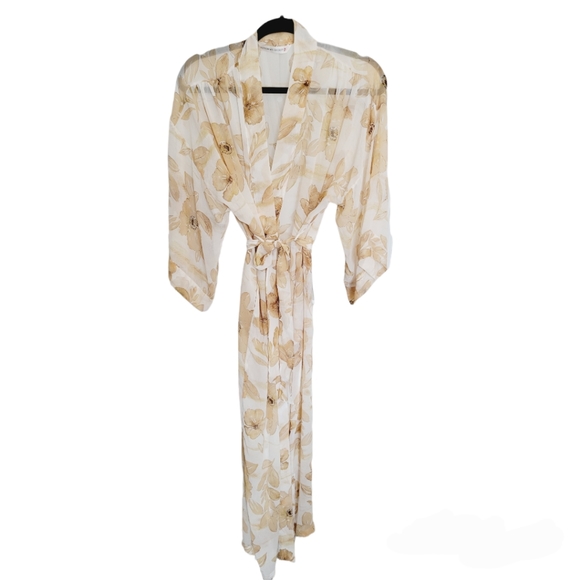 Victoria's Secret Other - Vintage Victoria's Secret Floral Silk Robe